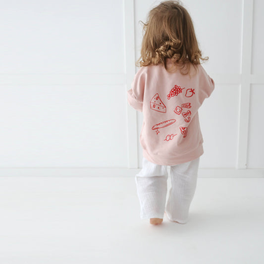 bon appetit! Bubblegum colour sweatshirt with a slogan