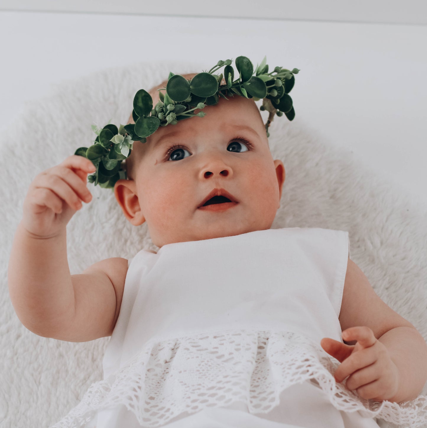 white romper 6-12 mths
