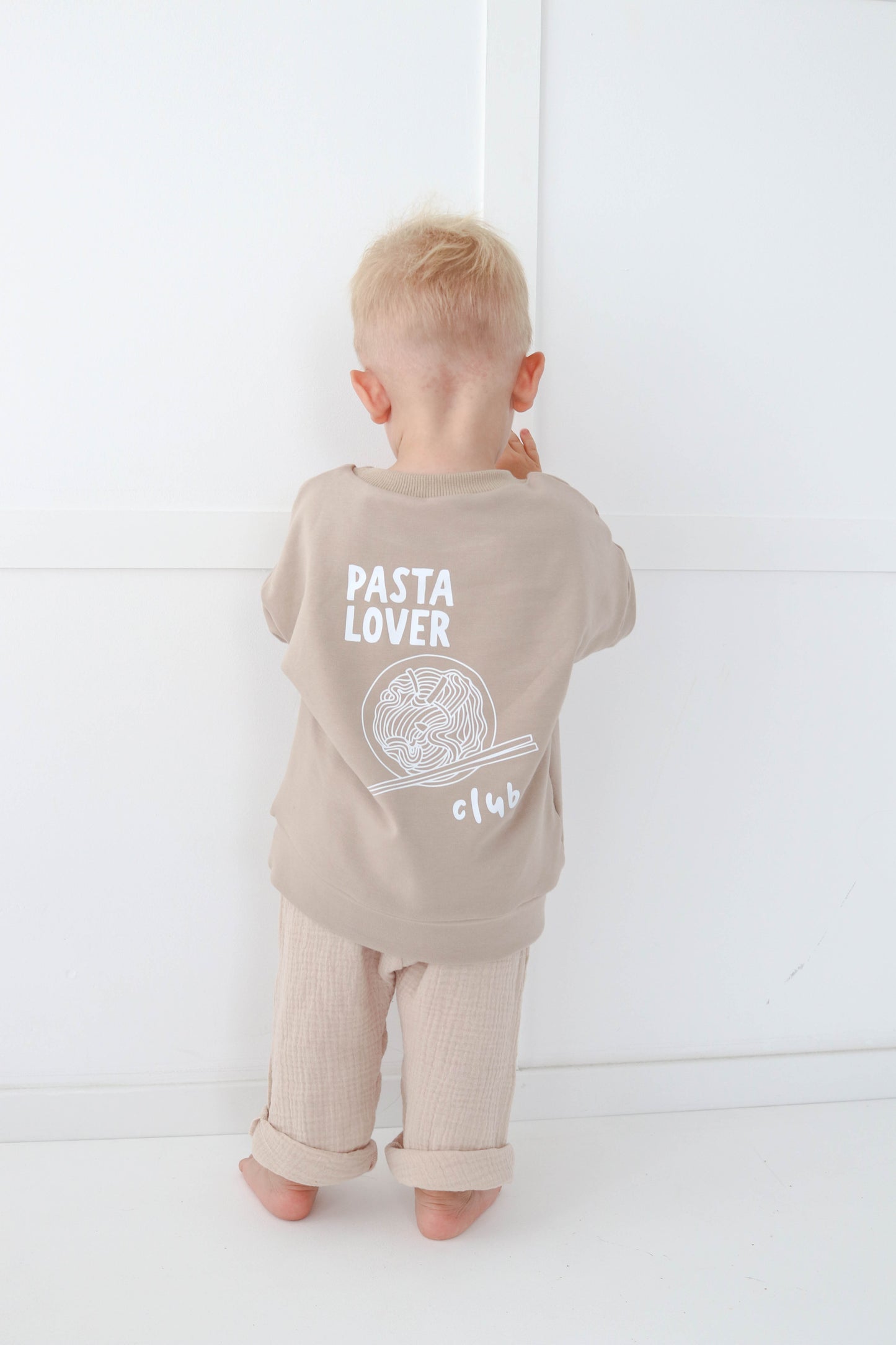 Pasta lover Club ! latte sweatshirt