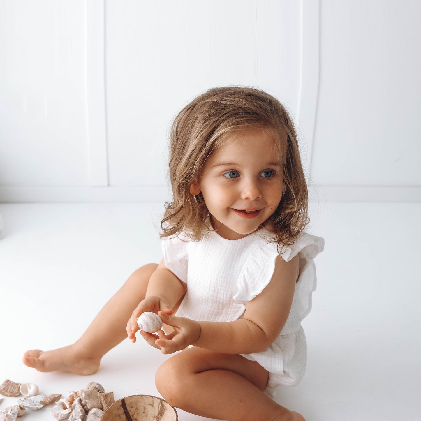 Muslin romper with ruffles - pure white