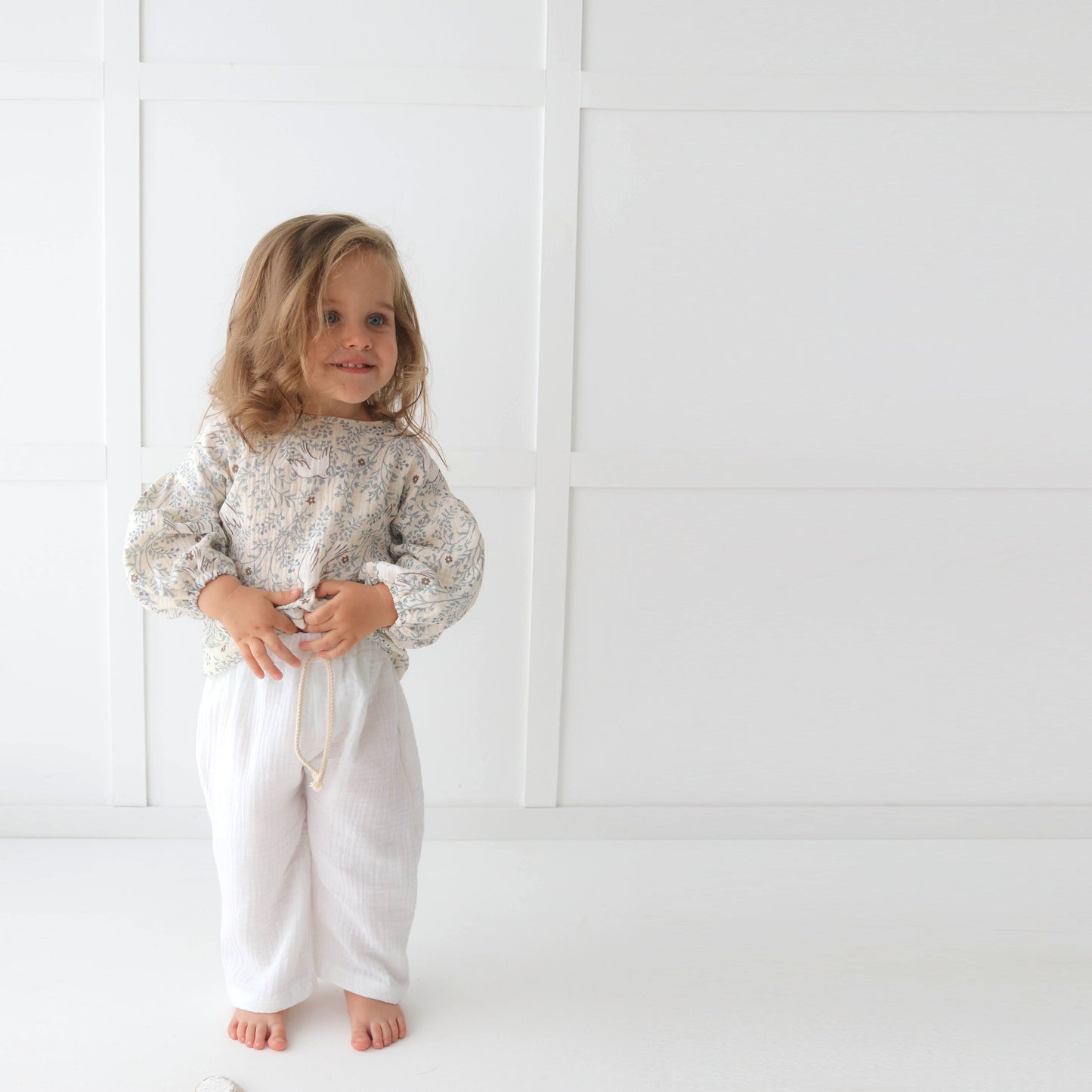 Muslin Blouse with long bubble sleeves