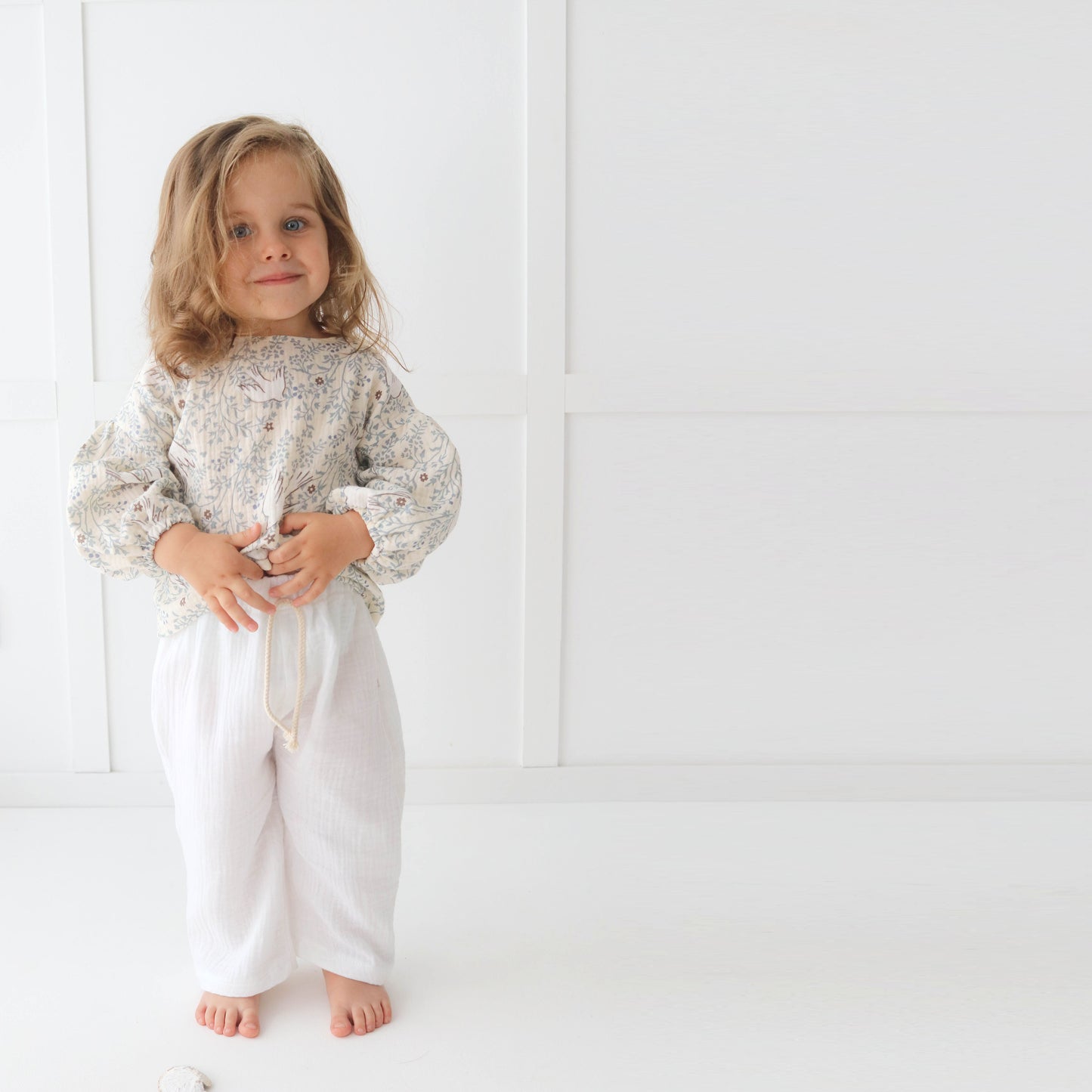 Muslin Blouse with long bubble sleeves