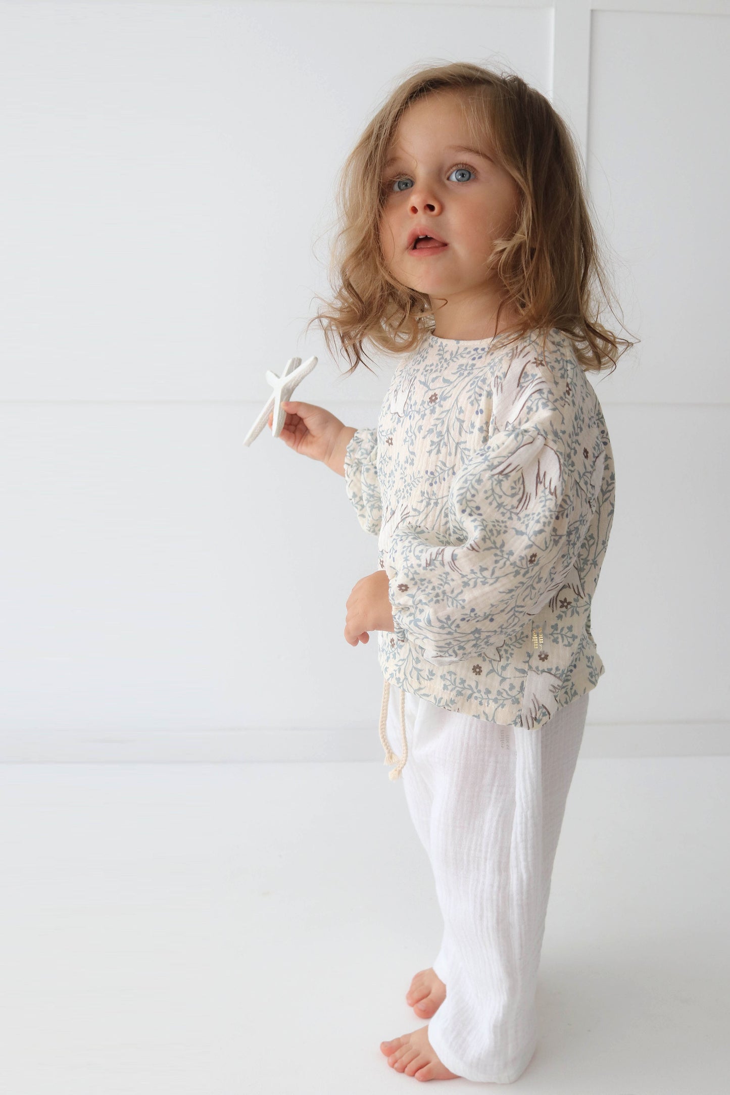 Muslin Blouse with long bubble sleeves