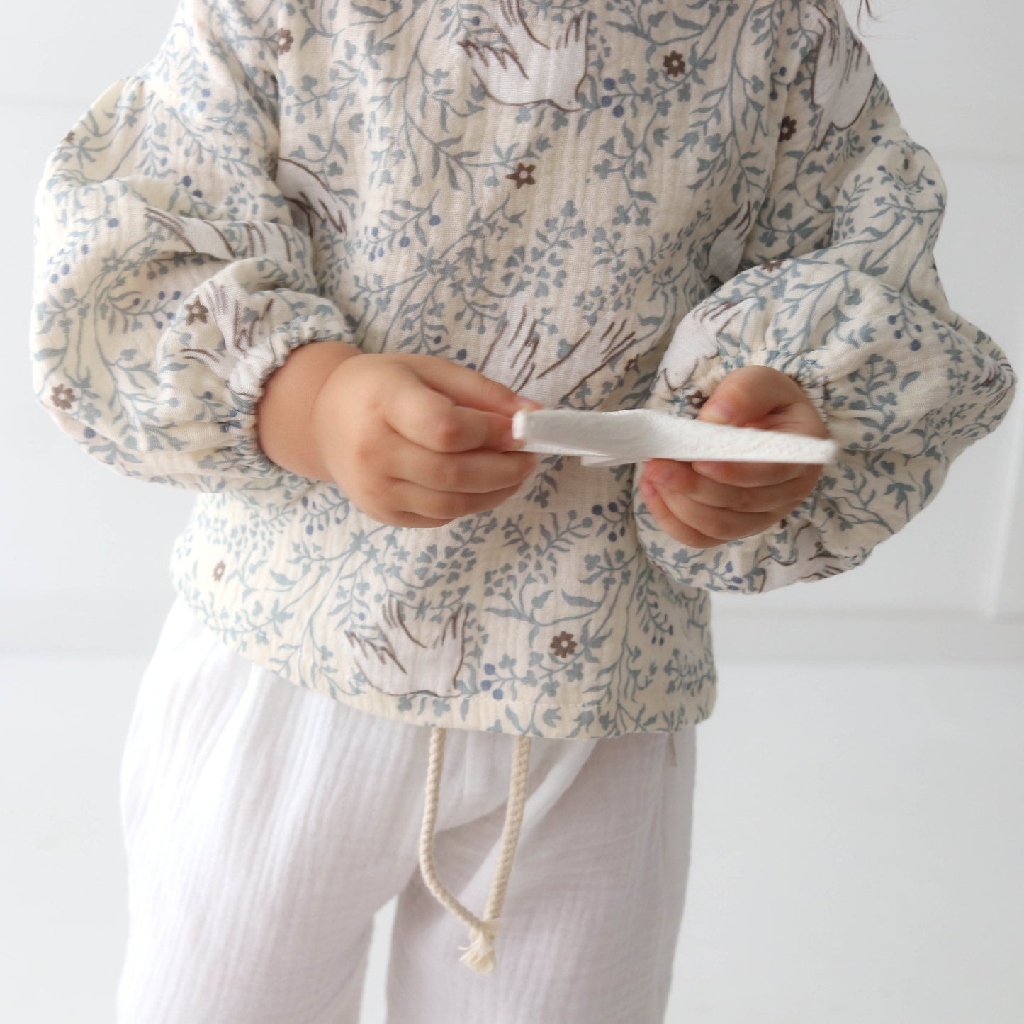 Muslin Blouse with long bubble sleeves