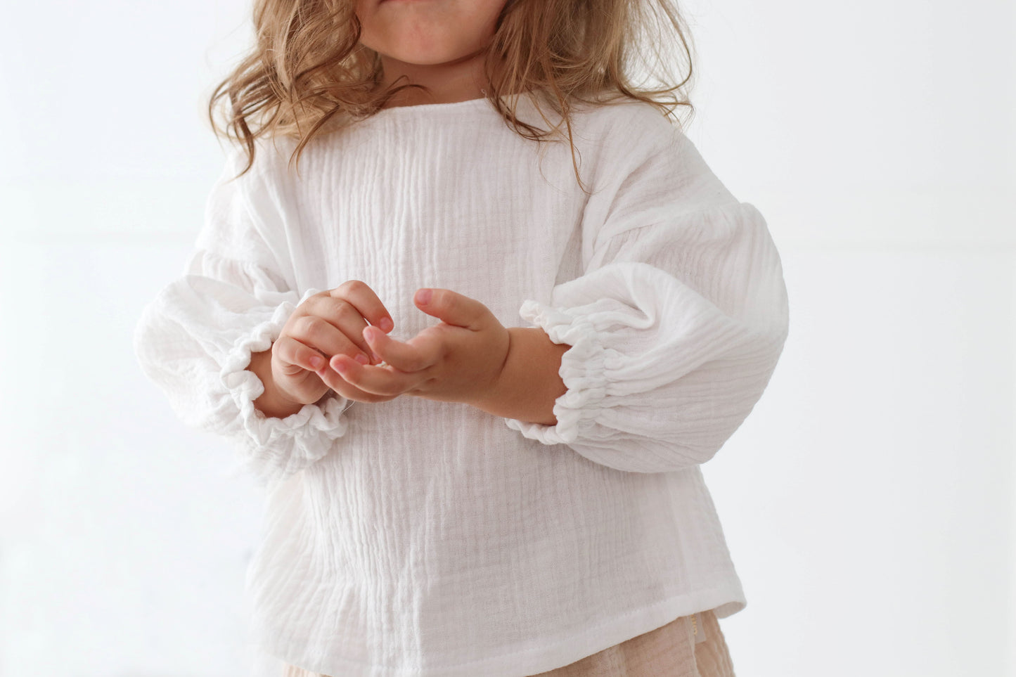 Muslin Blouse with long bubble sleeves
