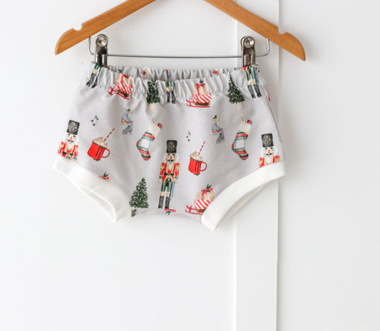 bummies  - 12-18 mths