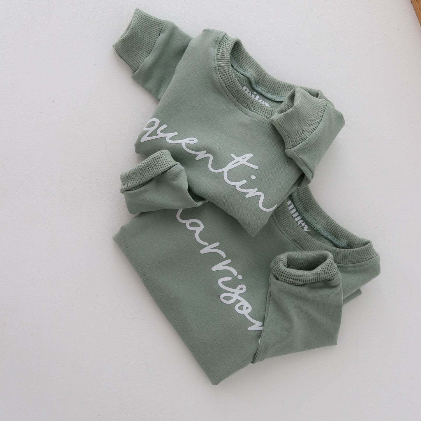 PERSONALISED Sweatshirt -matcha colour