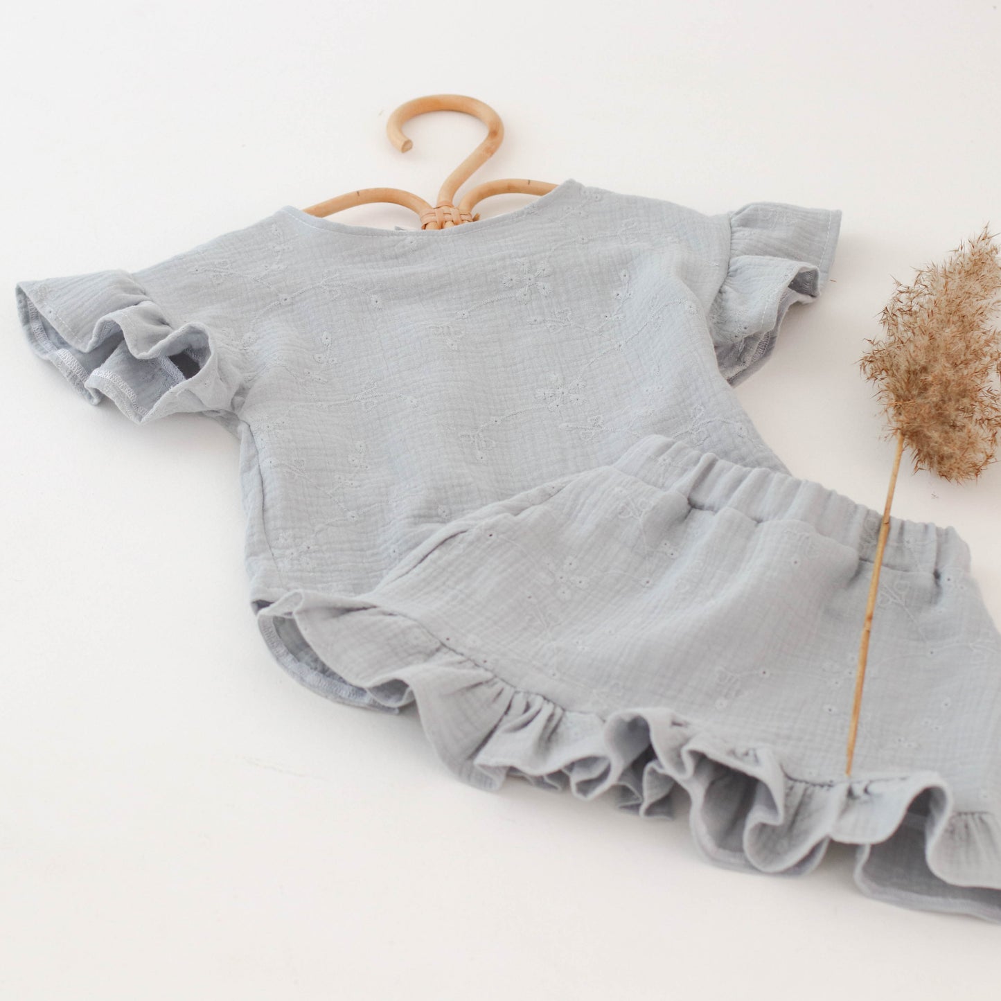 Embroidered muslin skirt